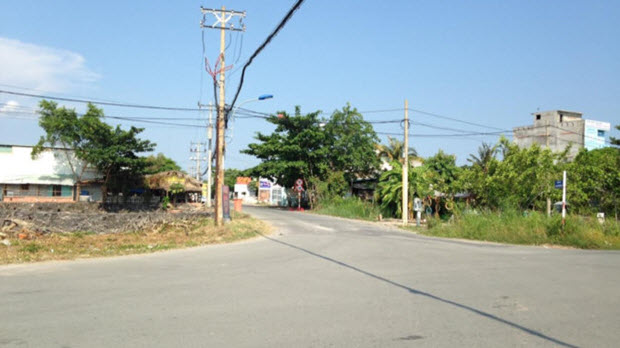 Ai tạo ra cơn sốt đất tháng 4 ở Cần Giờ?